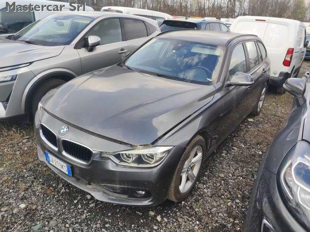 BMW 320 320d xDrive Business Adv. Touring aut. - GV219KS