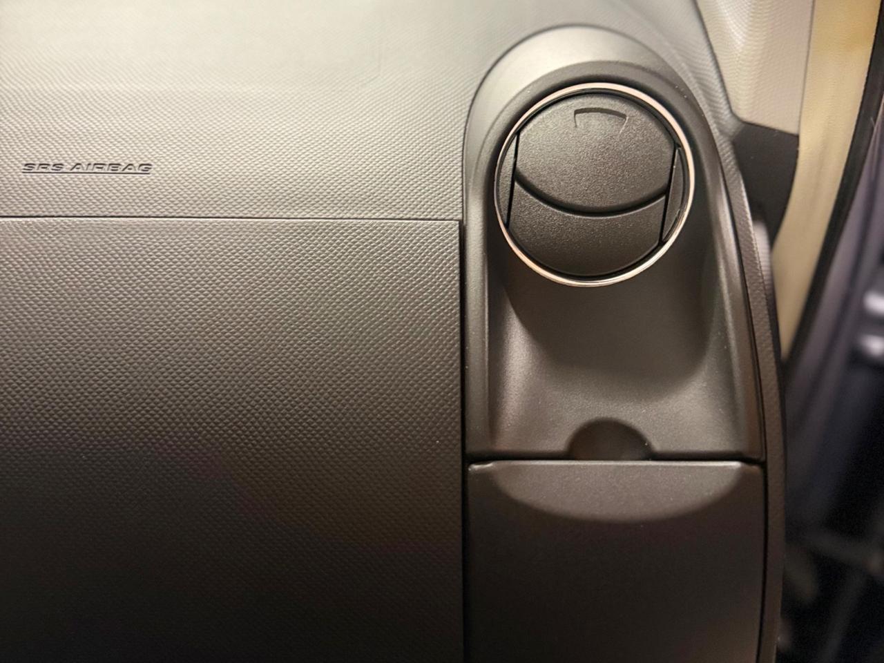 STUPENDA TOYOTA YARIS UNICO PROPRIETARIO CON 74.788 KM