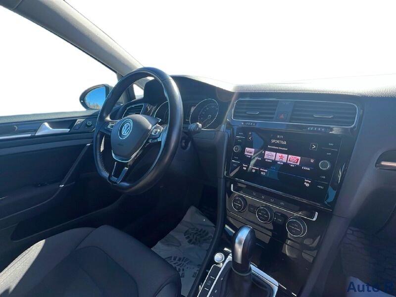 Volkswagen Golf 1.5 TGI Executive BMT DSG