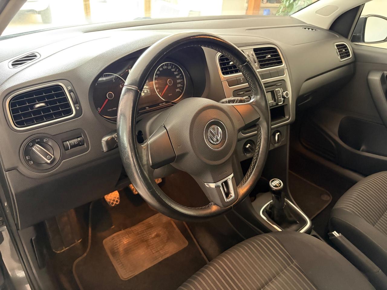 VOLKSWAGEN POLO 1.4 5 PORTE HIGHLINE