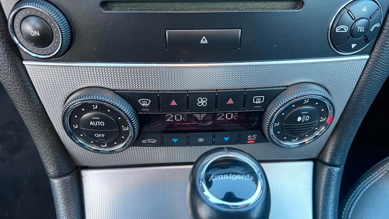 Mercedes-benz CLK 220 CDI cat Elegance