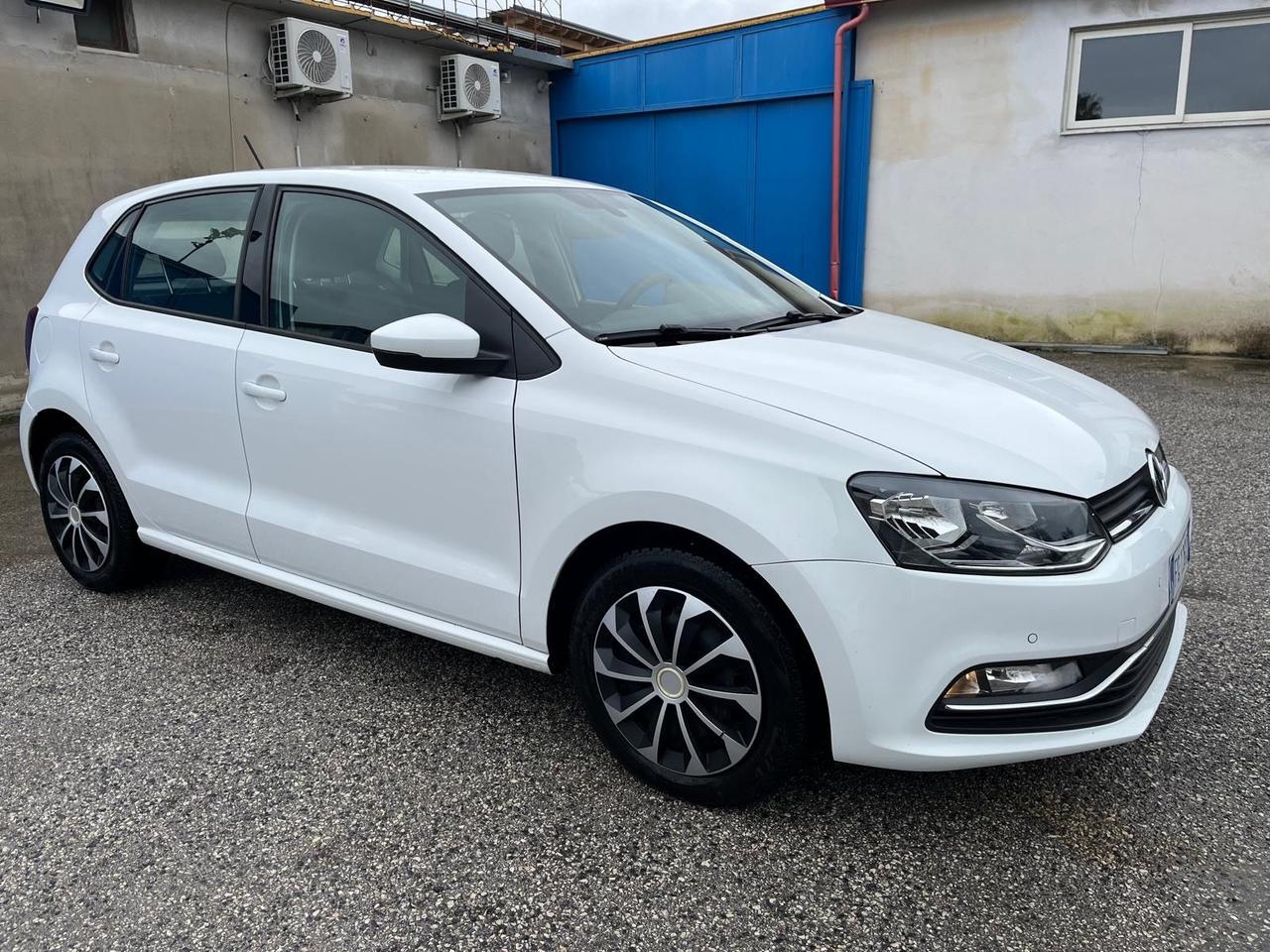 Volkswagen Polo 5P-1.4 tdi DSG-full-2017