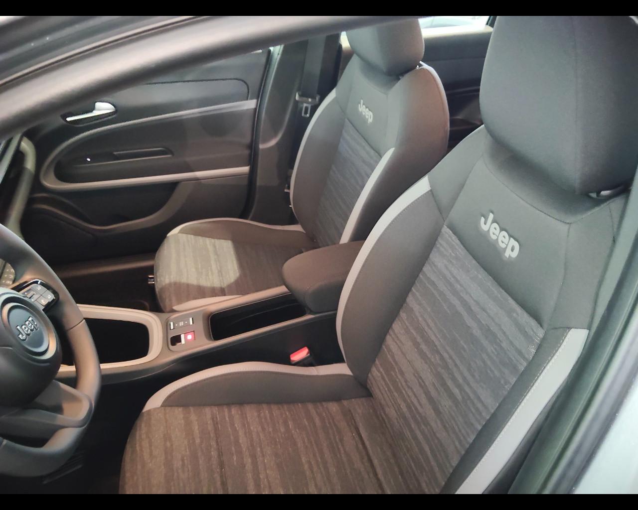 JEEP Avenger E-Hybrid Avenger Longitude 1.2 110cv Dct Mhev