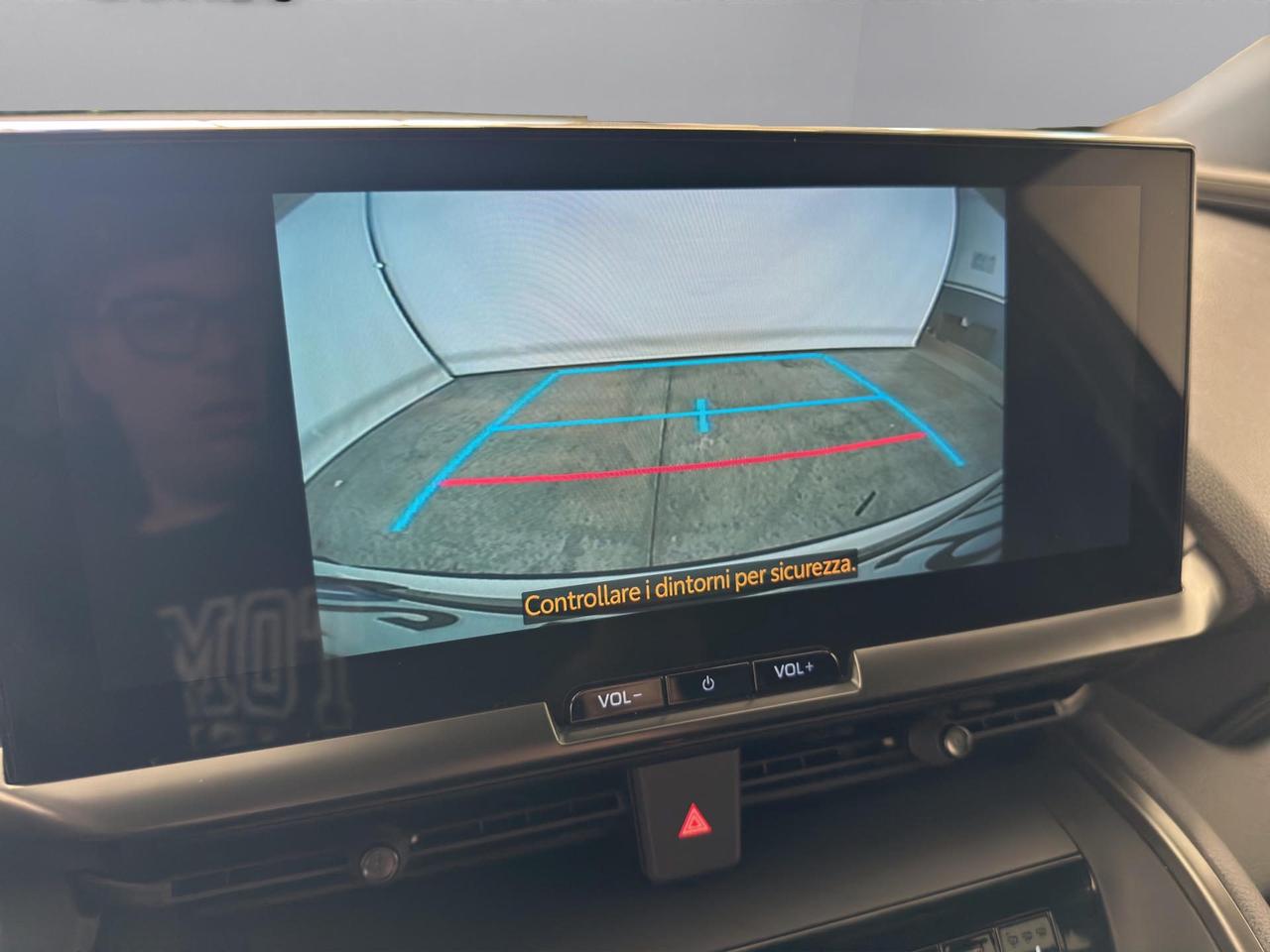 Toyota C-HR 2.0 phev Trend fwd e-cvt