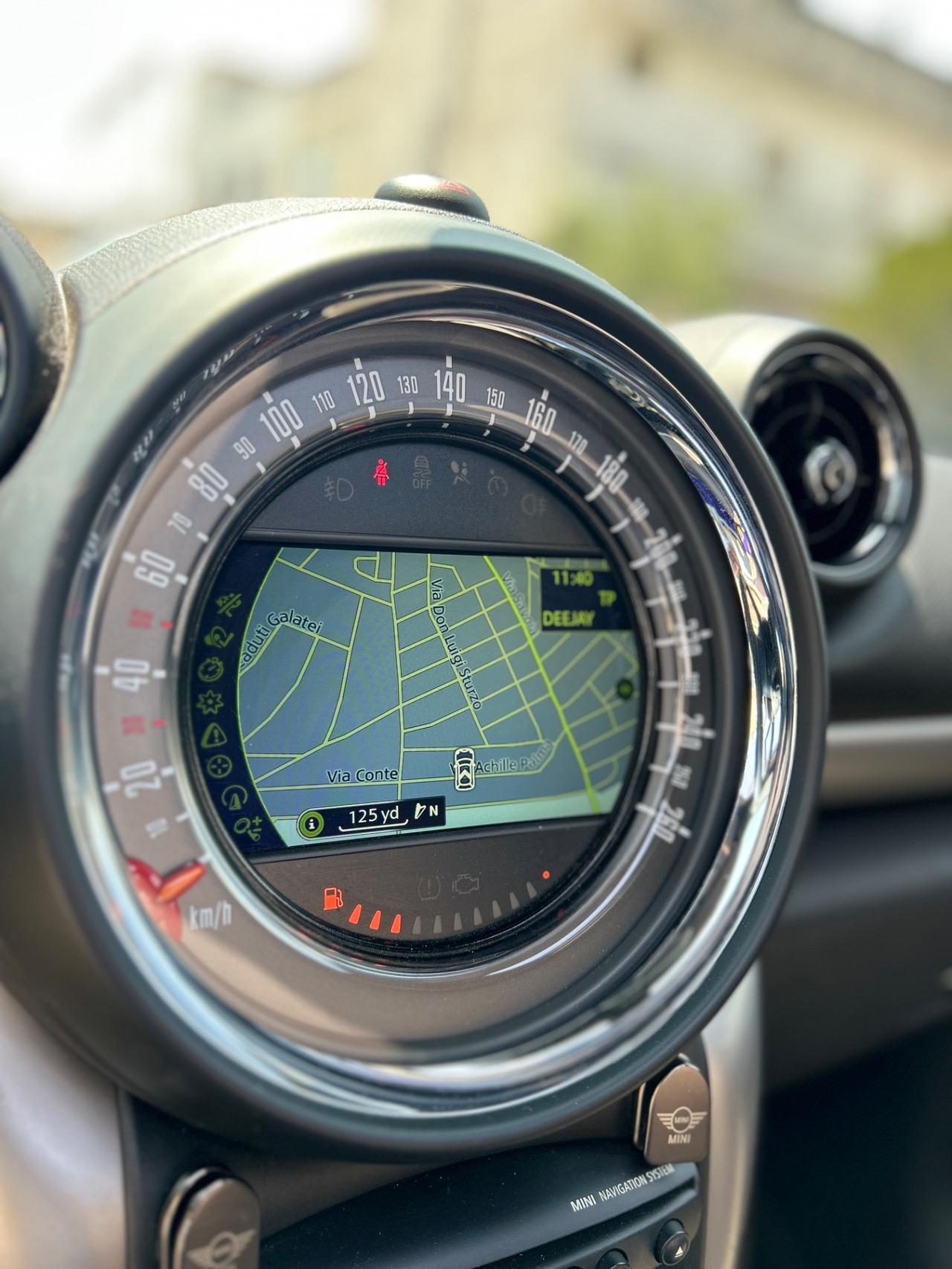 Mini One Countryman 1.6 90 cv-2016-NAVI-PELLE-AMBIENT LIGHT
