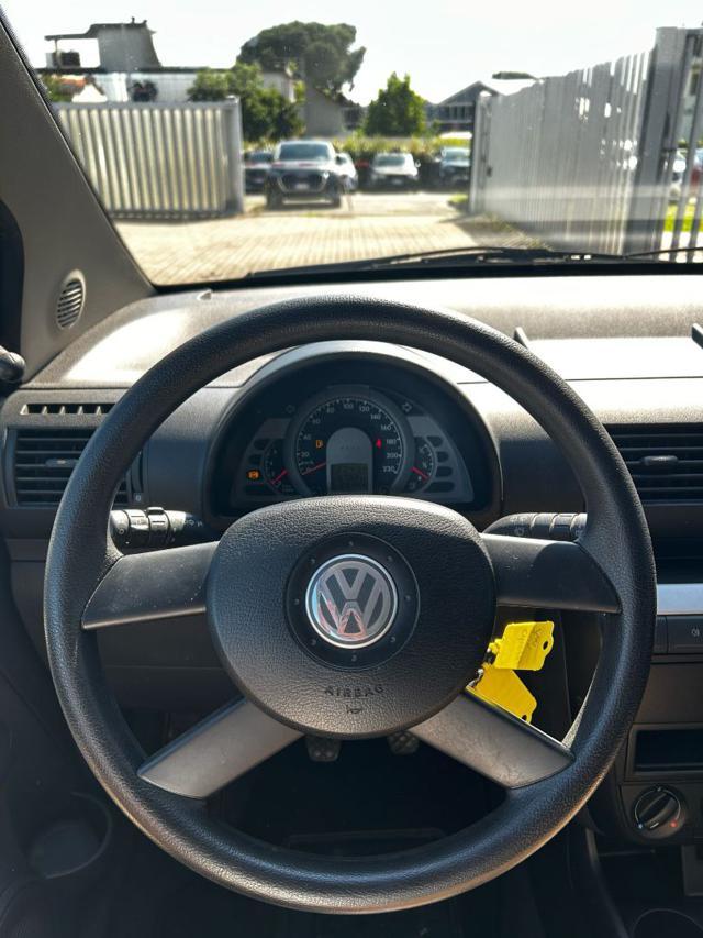VOLKSWAGEN Fox 1.2 NO CLIMA NO SERVOSTERZO