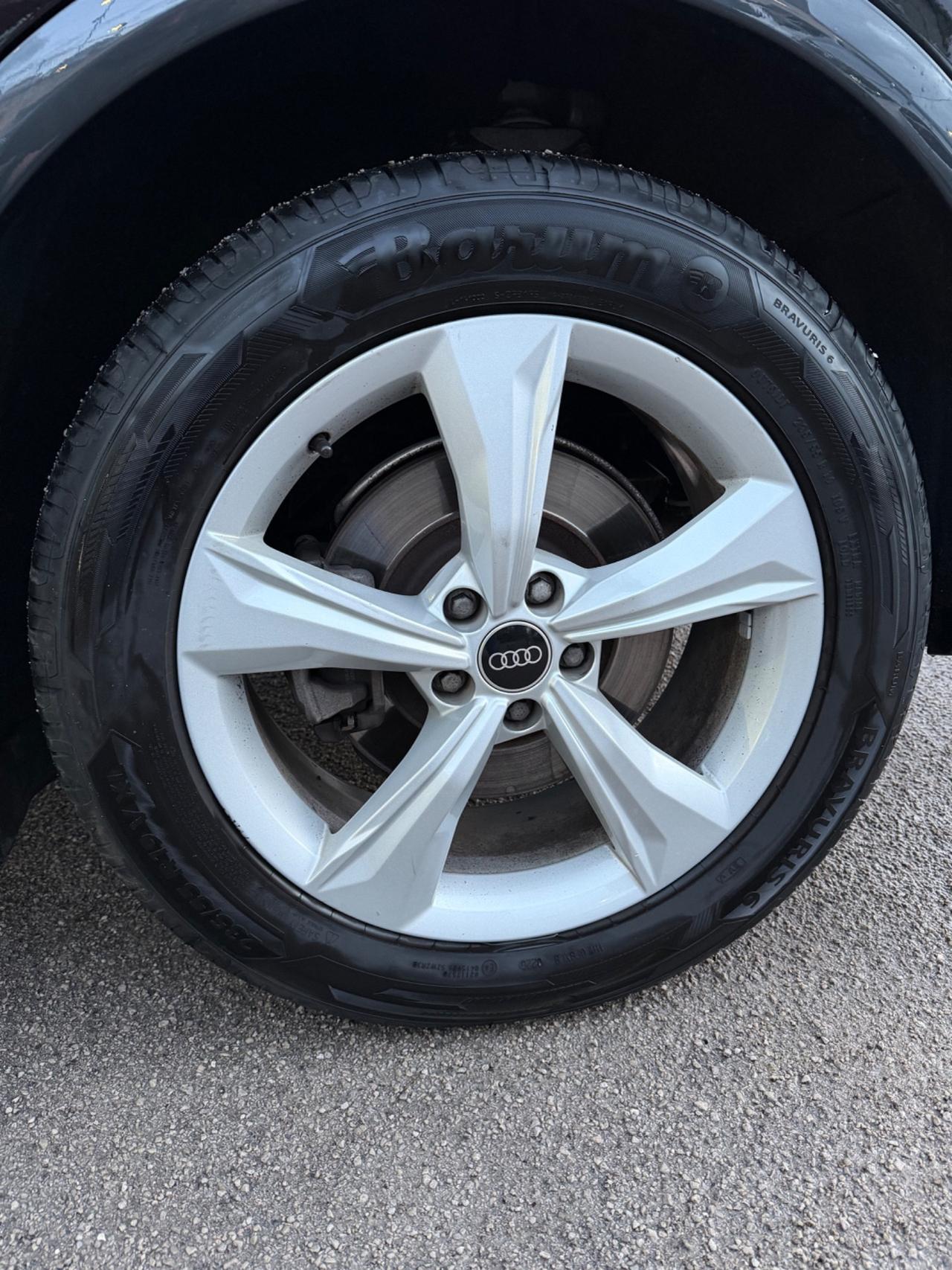 Audi Q5 SPB 2.0 TDi 163cv 2022