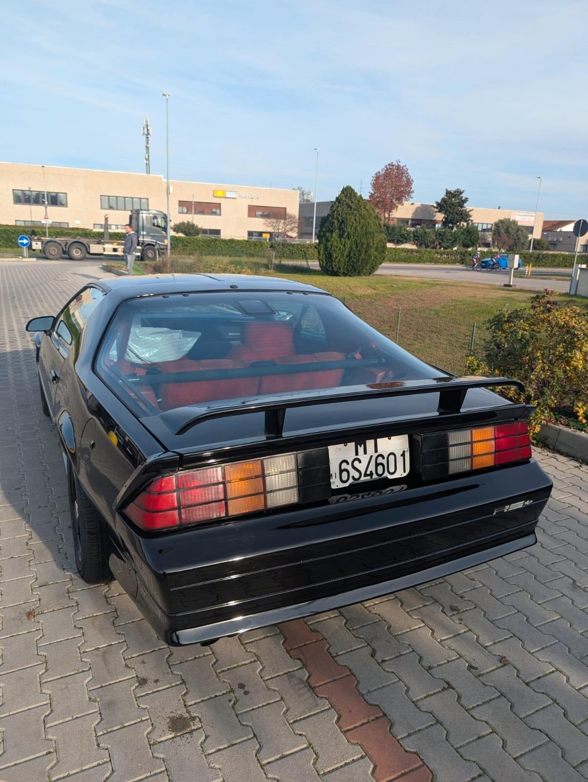 Chevrolet Camaro RS