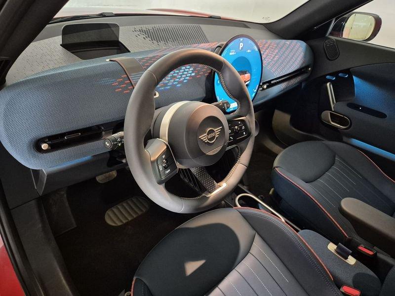 MINI Aceman Mini J05 All-Electric Mini E Favoured