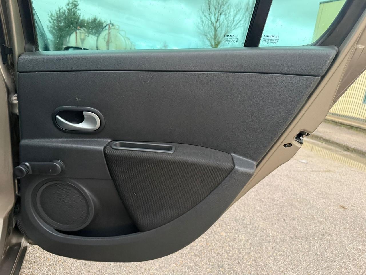 Renault Clio 1.2 16V TCE 100CV 5 porte