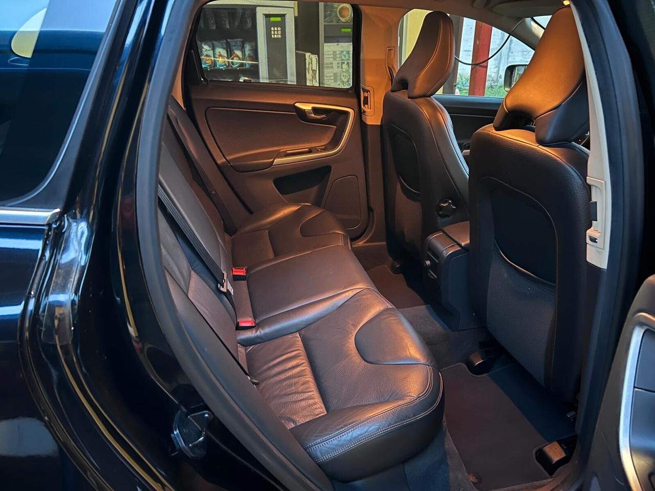 Volvo XC 60 XC60 DRIVe Momentum