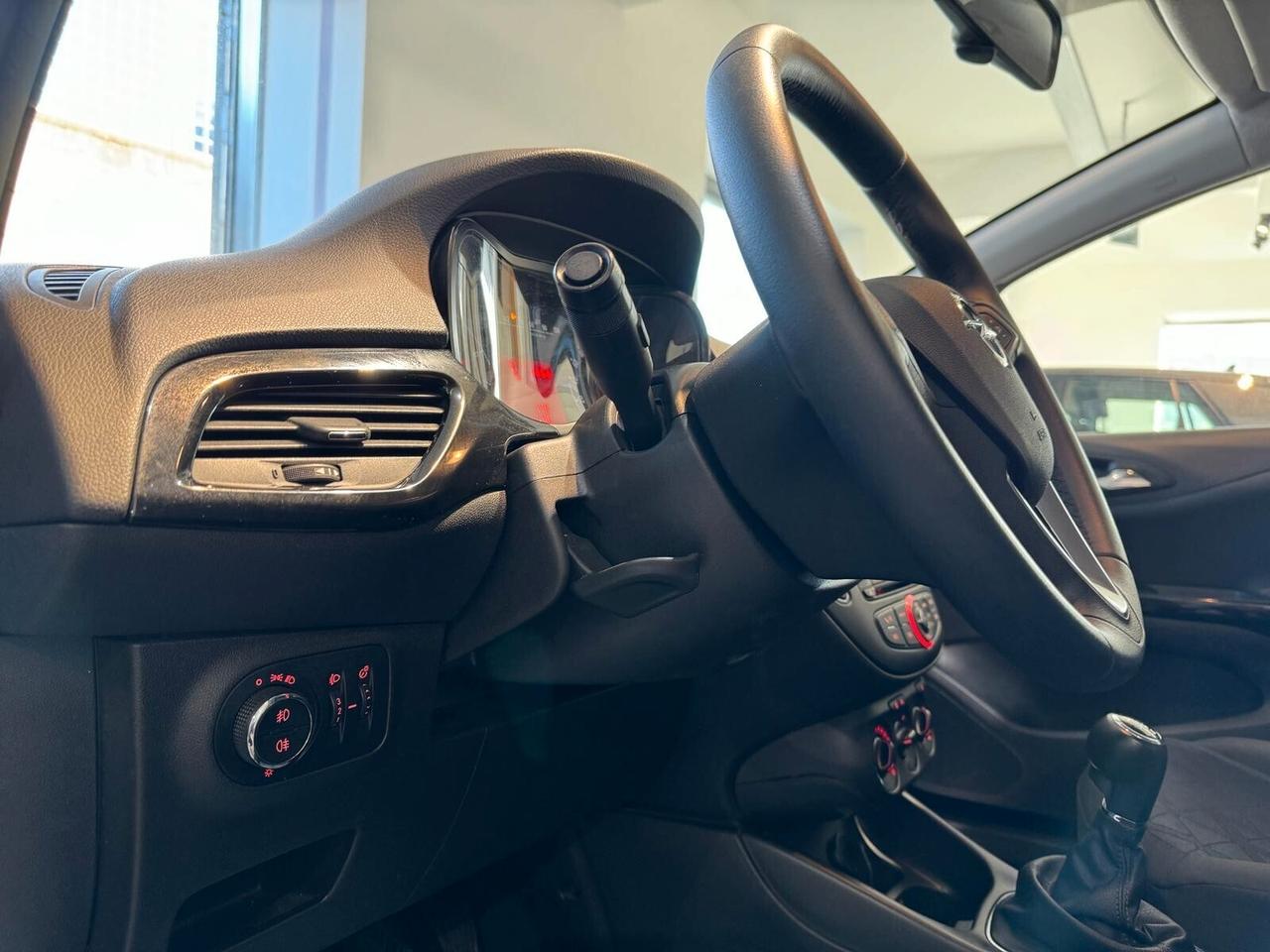opel corsa 1.2 benzina