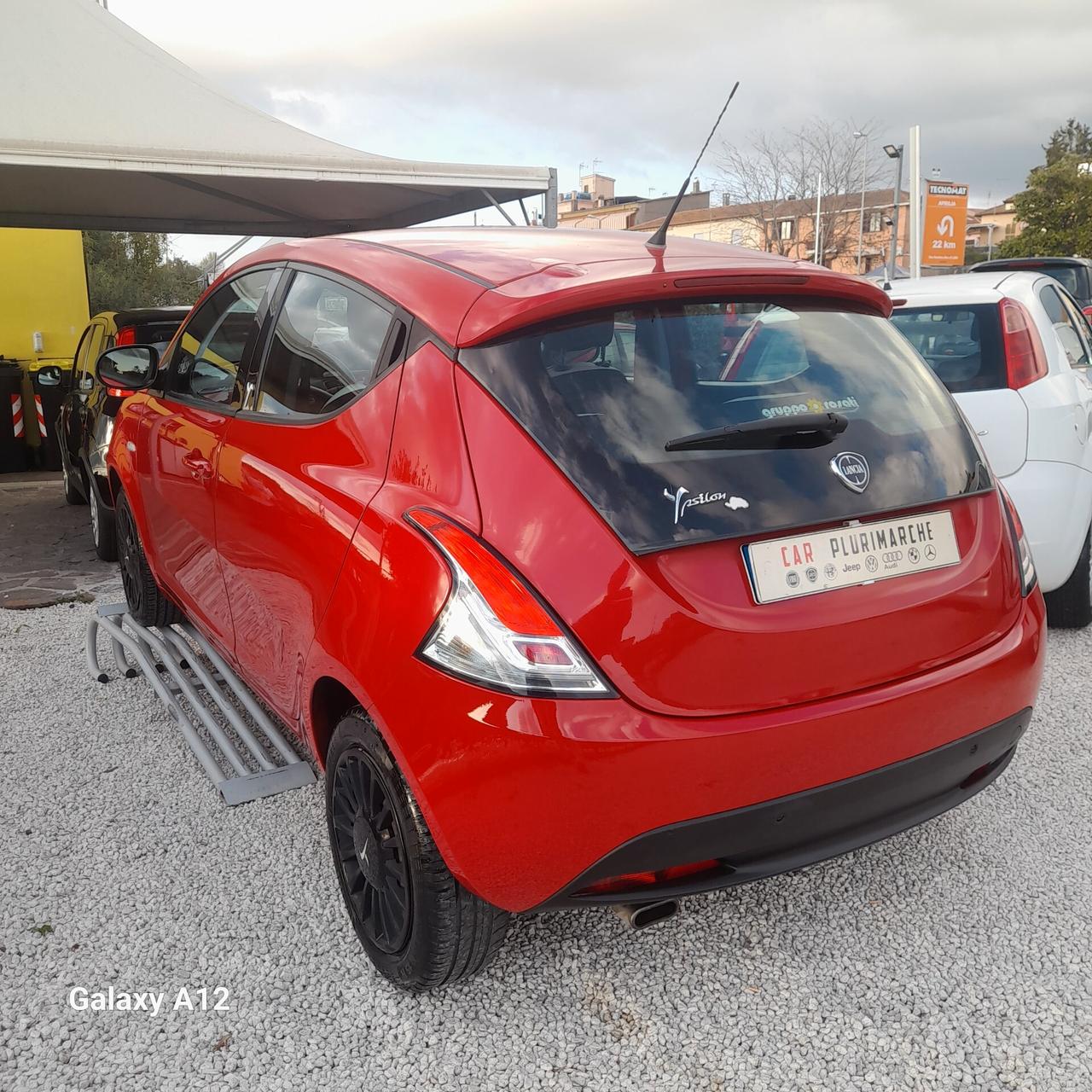 Lancia Ypsilon 1.2 69 CV 5 porte Elefantino