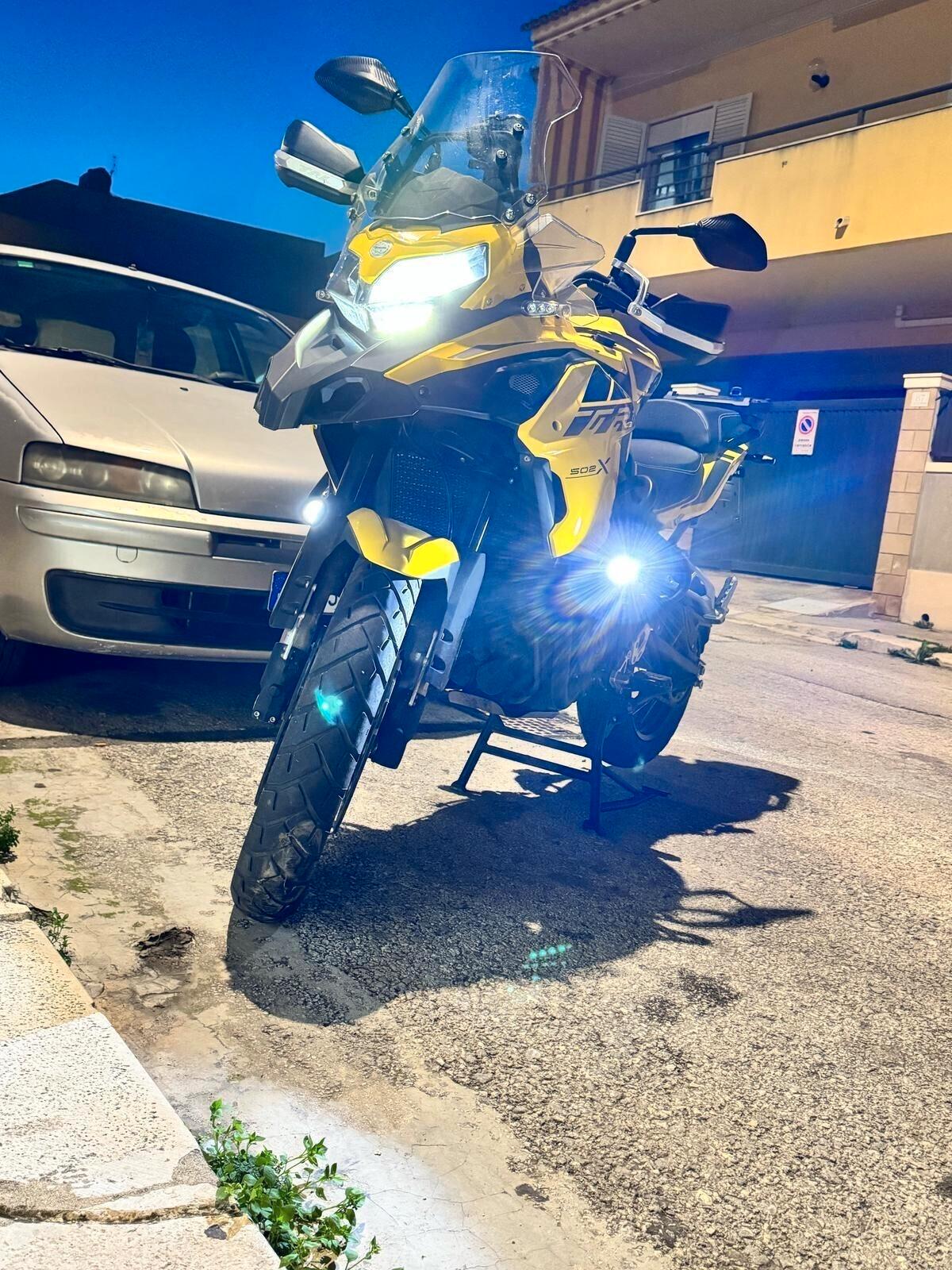 Benelli TRK 502