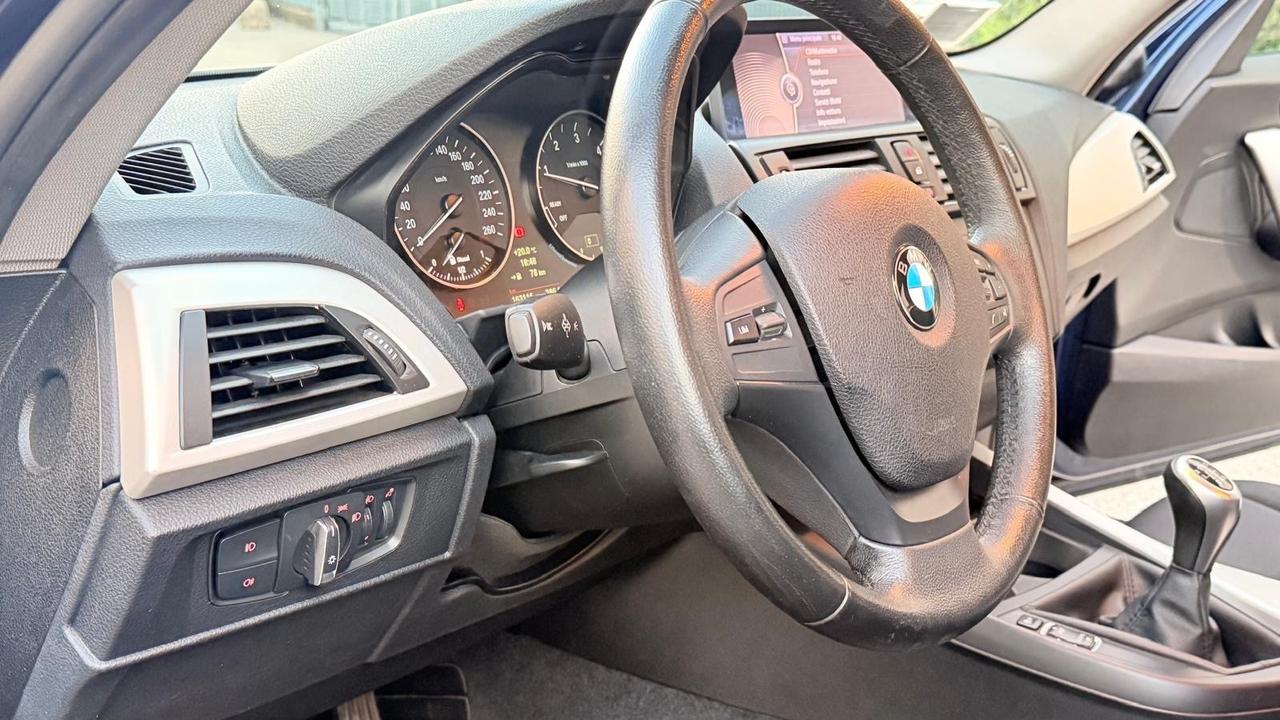 Bmw 116 116d 5p. Efficient Dynamics Urban