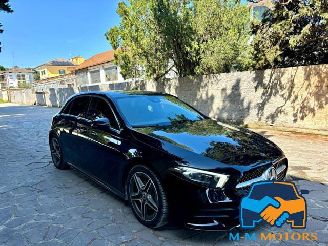 MERCEDES-BENZ A 180 d Automatic Premium