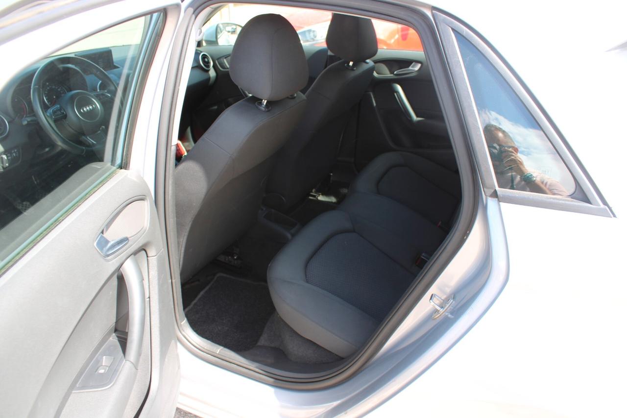 Audi A1 SPB 1.6 TDI 105 CV Ambition