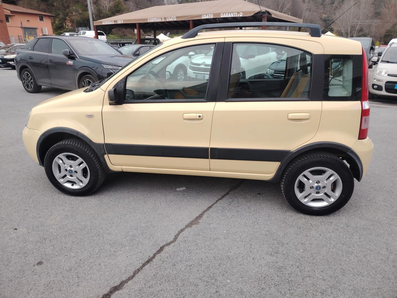 Fiat Panda 1.2 4x4 Climbing - NEOPATENTATI