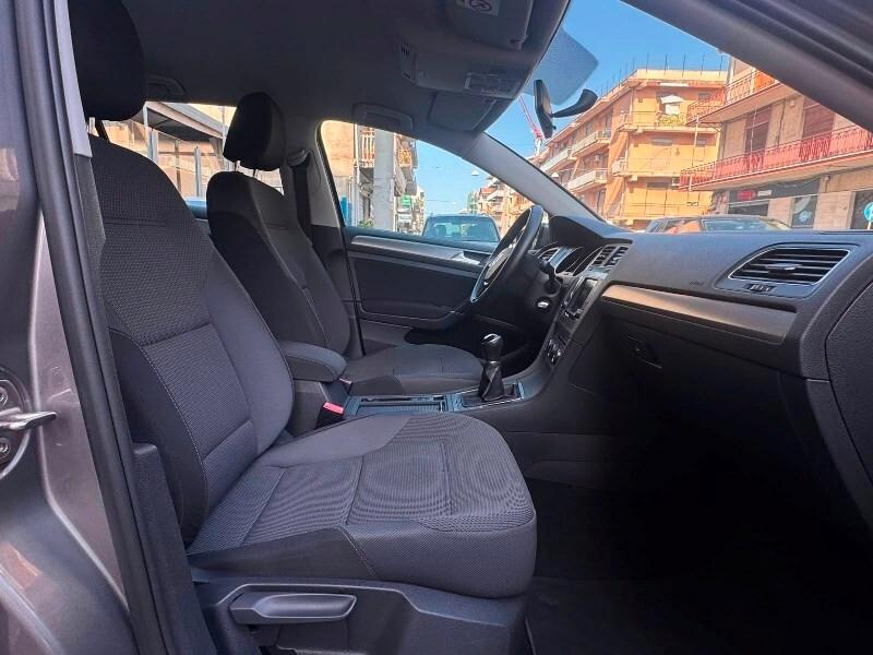 Volkswagen Golf 1.6 TDI 110 CV 5p. Business BlueMotion Technology