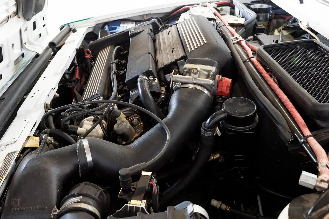 Lancia Delta 2.0i.e. turbo 16V HF integrale