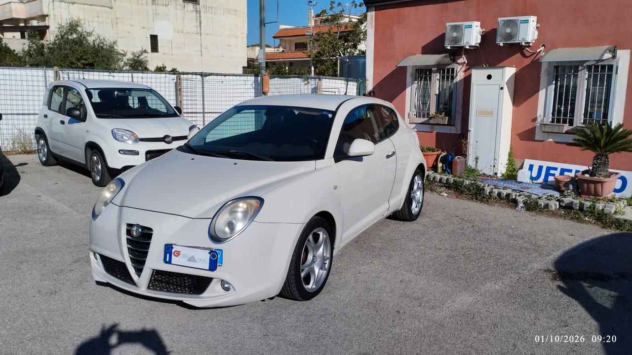 Alfa Romeo MiTo 1.3 JTDm 16V 90 CV Distinctive Sport Pack
