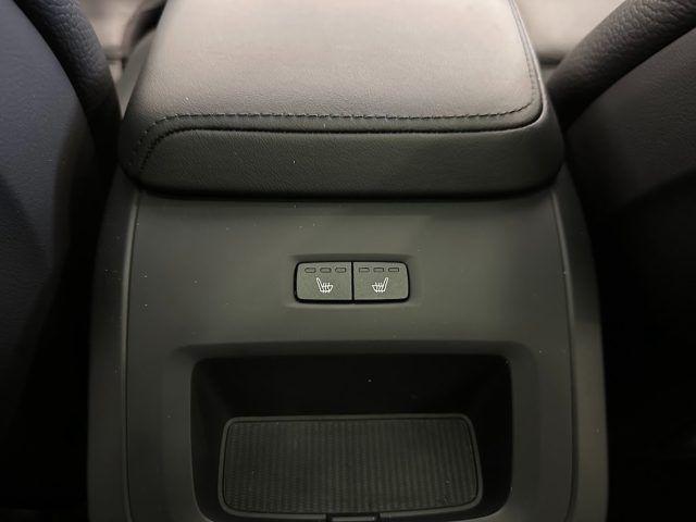 VOLVO XC60 B4 (d) aut Plus Dark N1 Tetto Panoramico Ap.