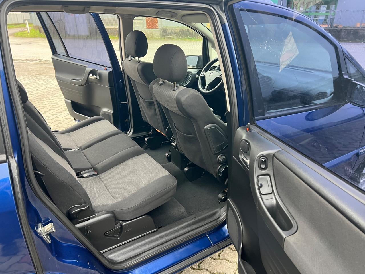 Opel Zafira 2.0 16V DTI cat Elegance