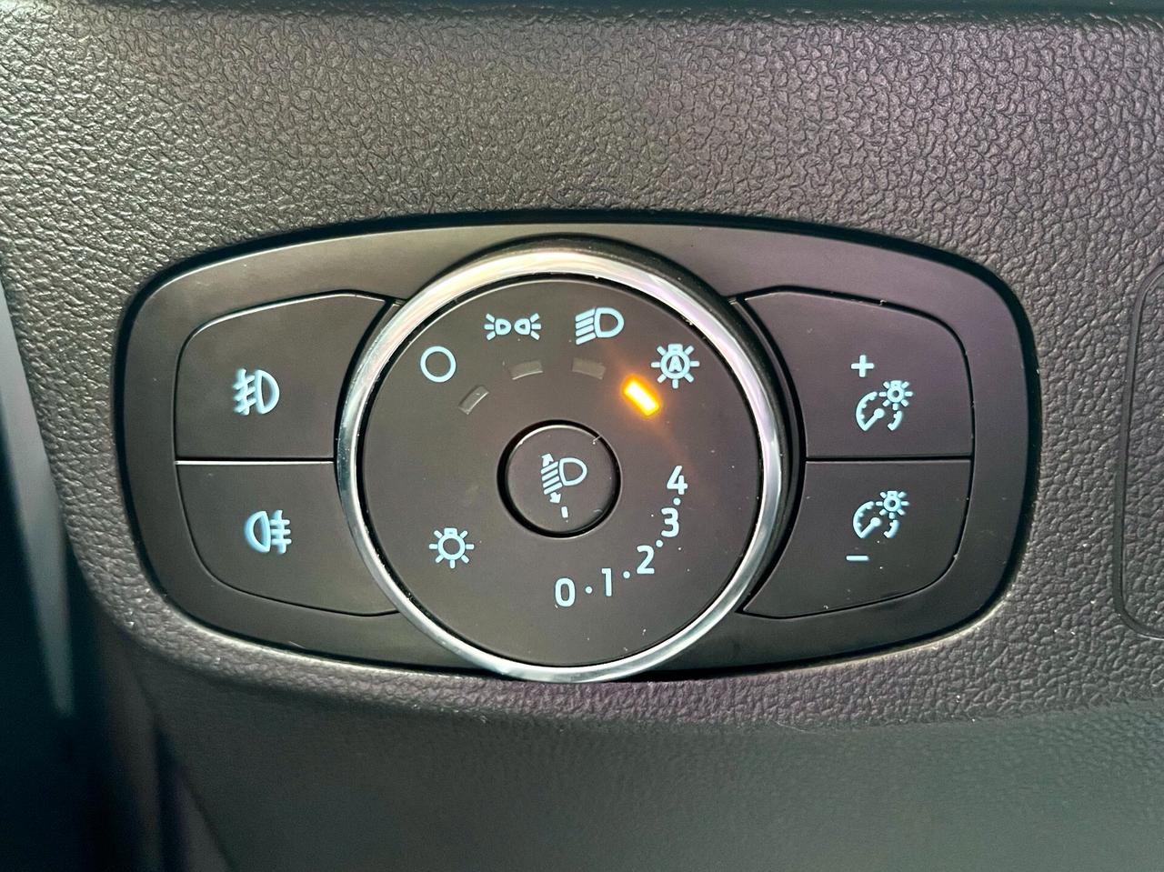 Ford Focus 1.5 EcoBlue 120cv ST-Line 2021