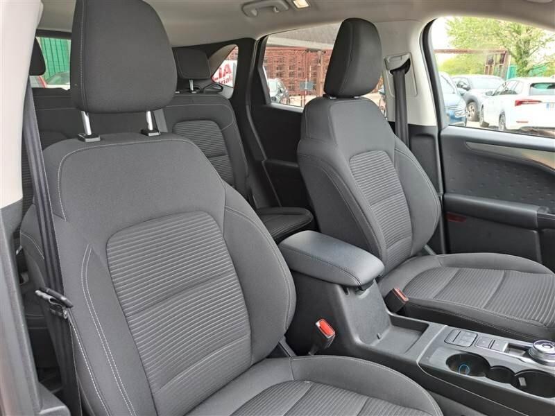 Ford Kuga 1.5 120 CV aut. 2WD Titanium Business