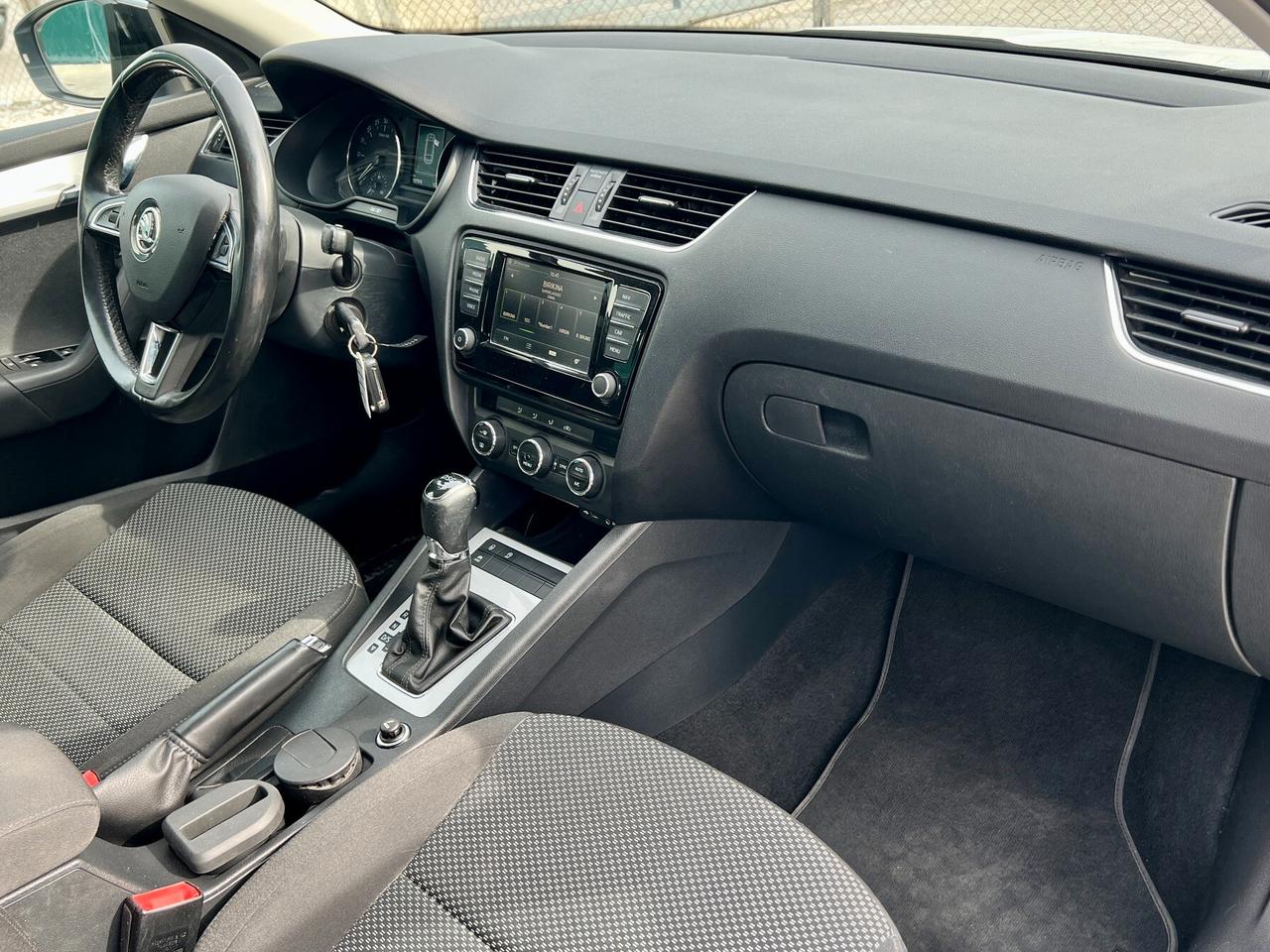 Skoda Octavia Wagon 1.6 TDI 110 CV DSG
