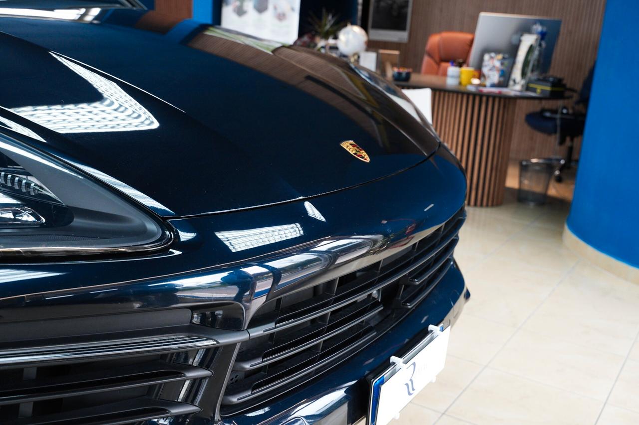 Porsche Cayenne Coupé 3.0 V6 E-Hybrid