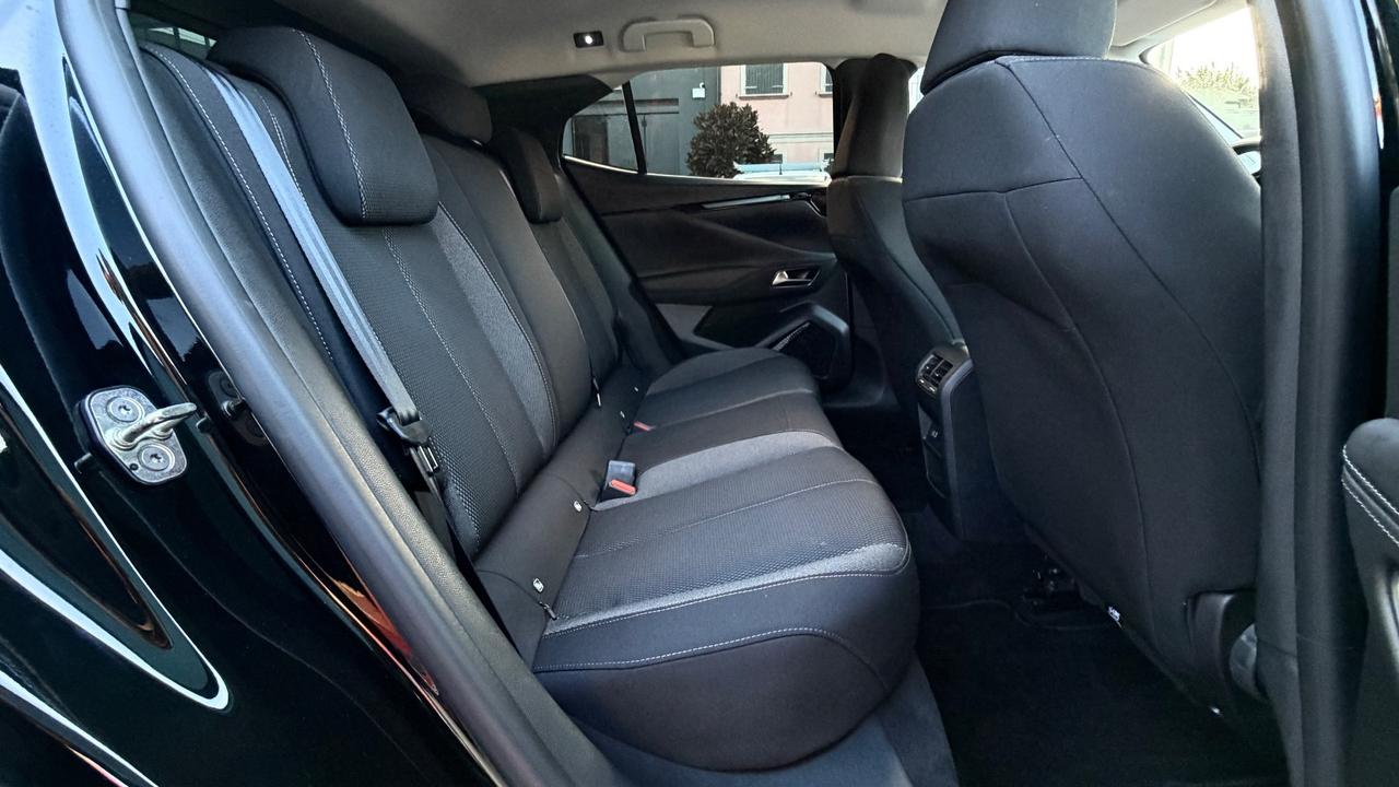DS4 1.5 BLUEHDI TROCADERO AT8 130 CV - FULL LED, CARPLAY, NEOPATENTATI