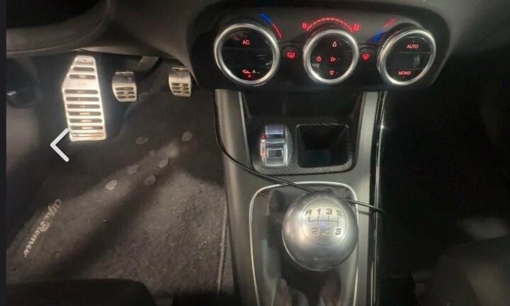 Alfa Romeo Giulietta 1.4 t. m.air Distinctive 170cv 12 mesi garanzia