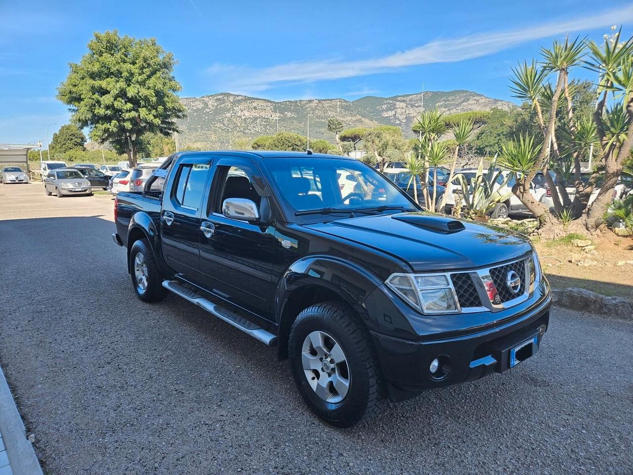 Nissan Navara 2.5 dCi 4 porte Double Cab XE