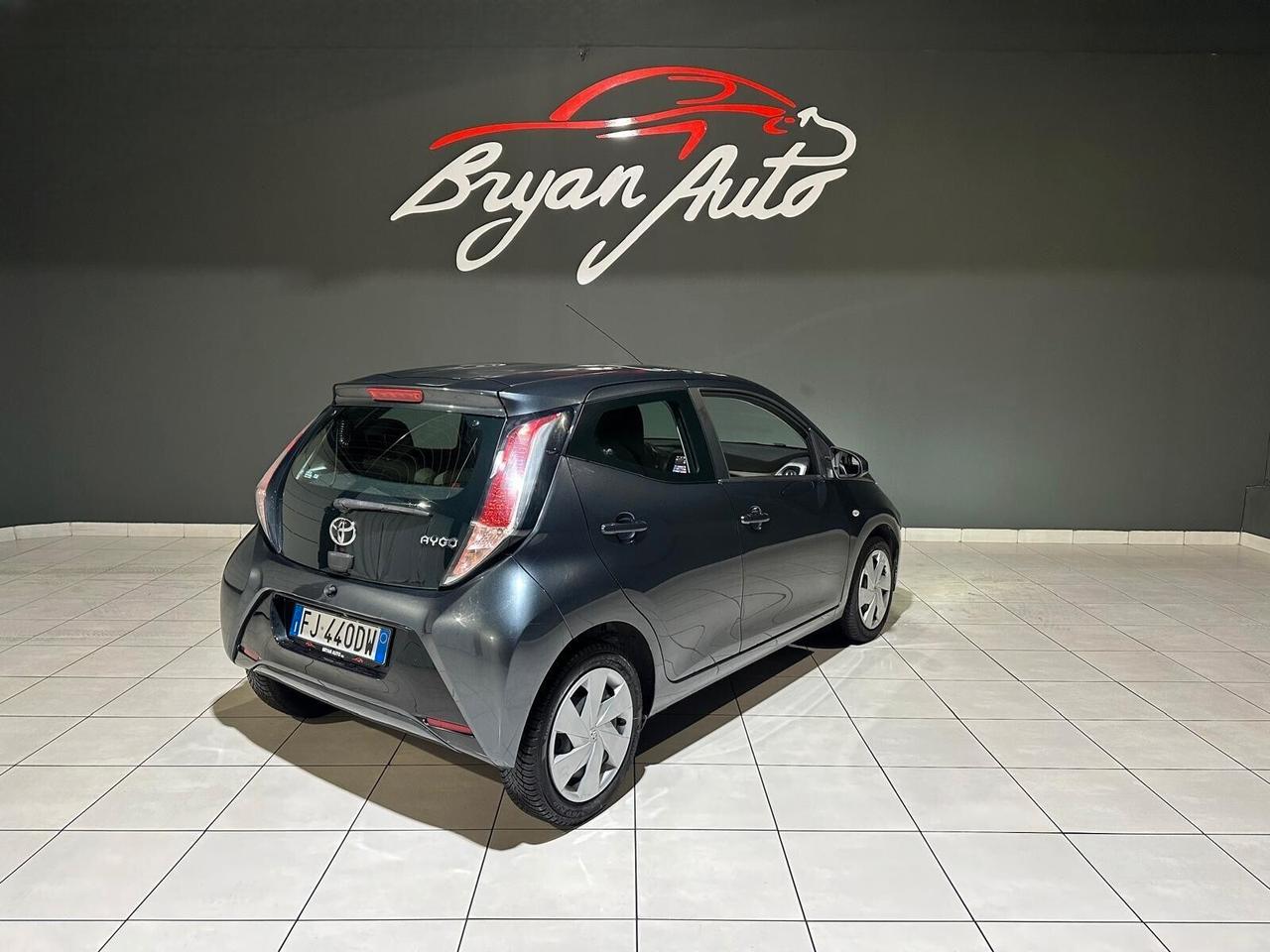 Toyota Aygo 5p 1.0 x-cite