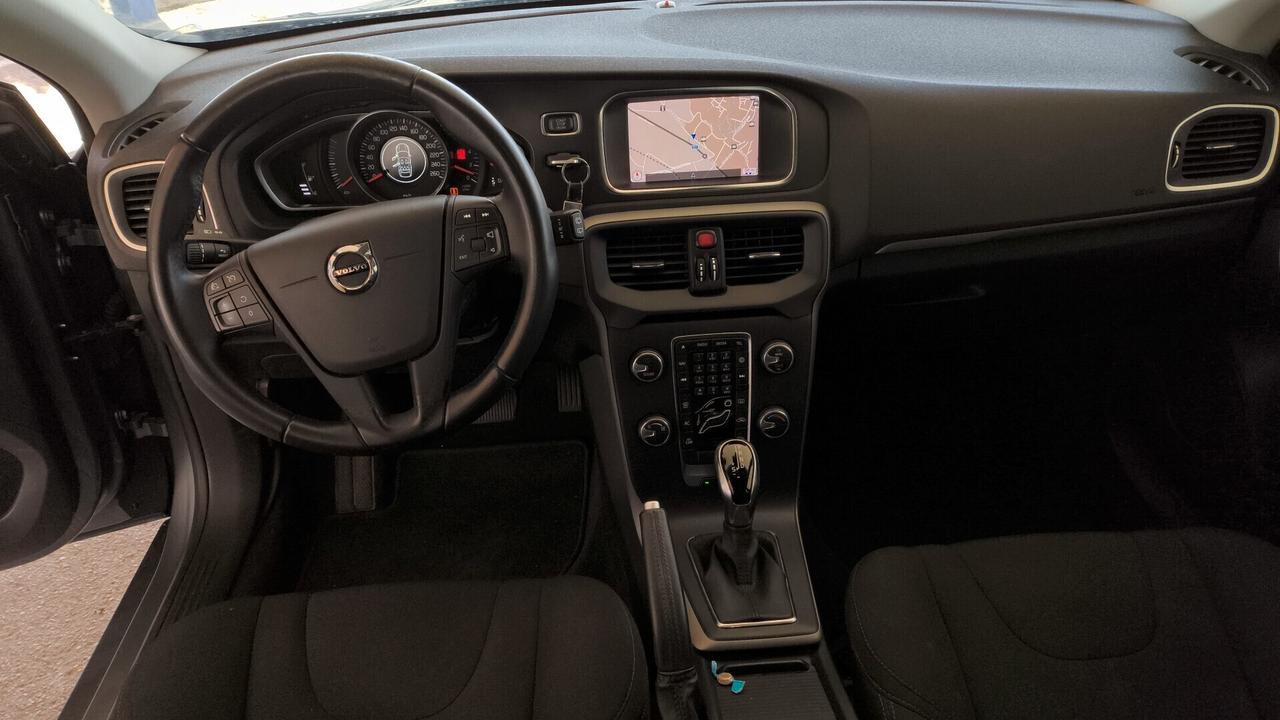 Volvo V40 D2 Geartronic Business