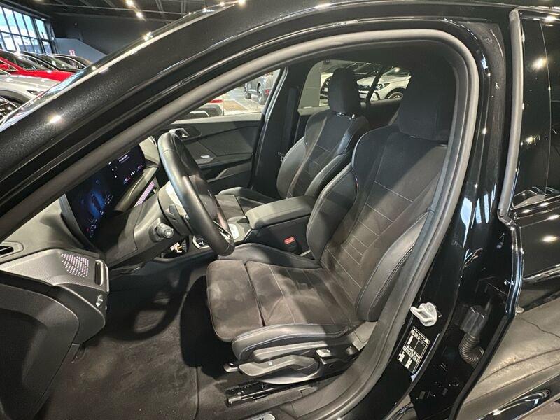 BMW Serie 1 120i 48V MSport mild hybrid automatica