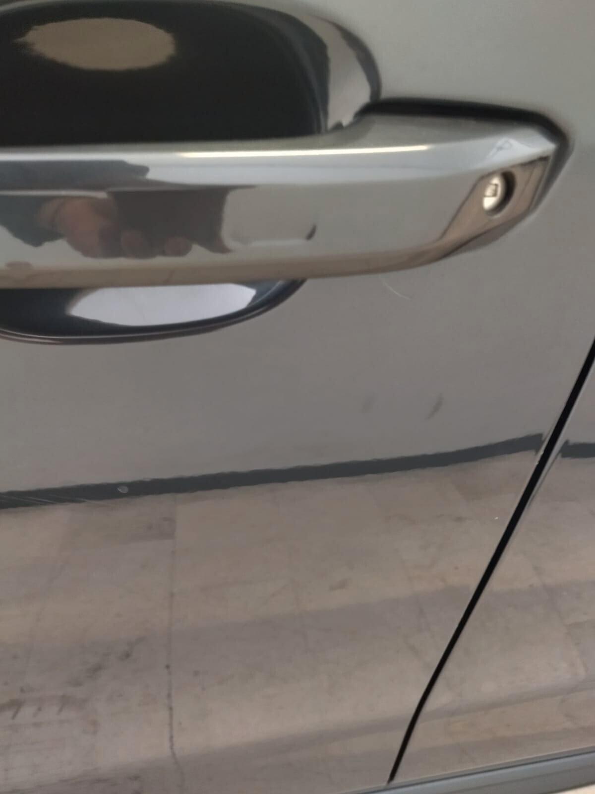 Audi A4 Avant 40 TDI S tronic LED+TETTO-18"-GANCIO