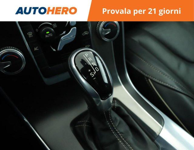 VOLVO V60 D4 Geartronic R-design Momentum