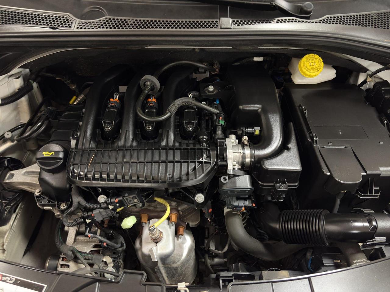 Citroen C3 1.2 puretech Shine Pack s&s 83cv