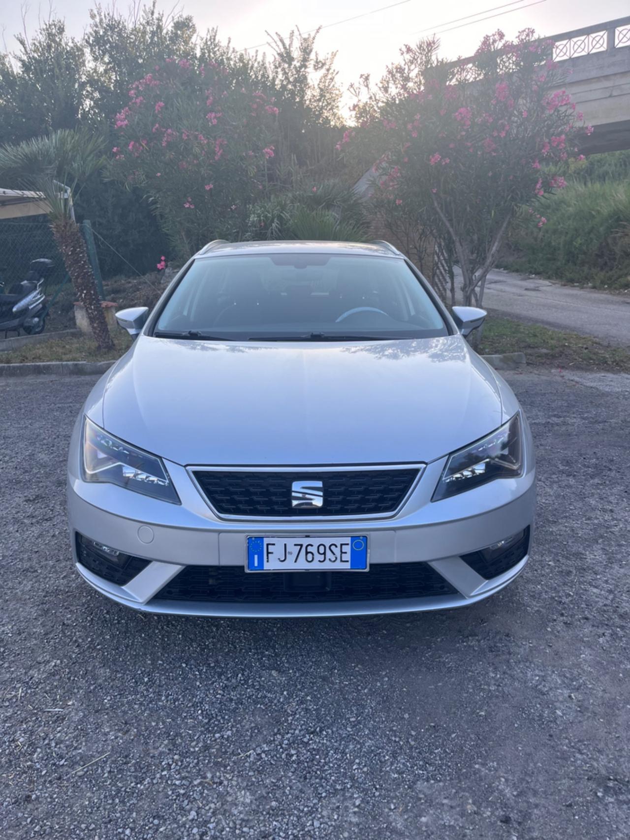 Seat Leon 1.4 TGI DSG ST Business HIGH