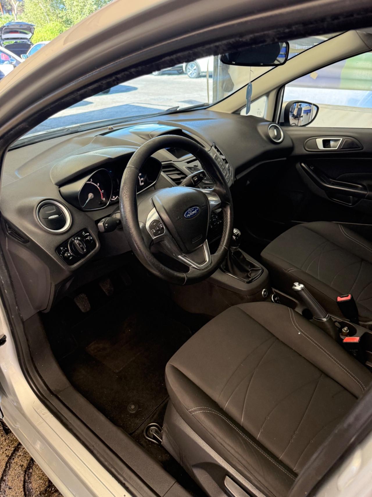 Ford Fiesta 1.4 5 porte Bz.- GPL Business