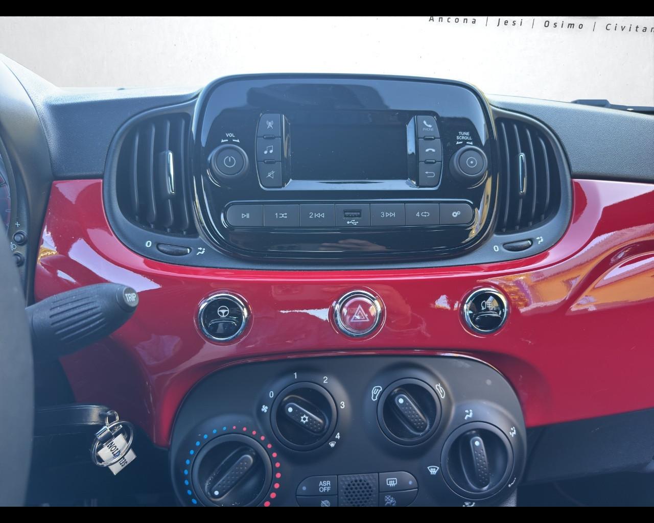 FIAT 500 (2015-2024) - 500 C 1.0 Hybrid