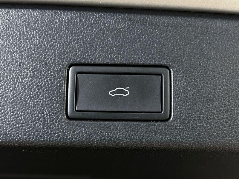 Volkswagen Golf Variant 2.0 TDI 150 CV DSG SCR Edition Plus