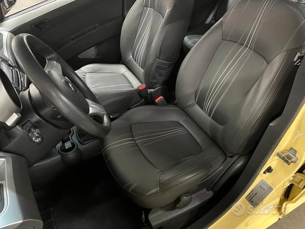 Chevrolet Spark 1.0 tenuta bene, GPL