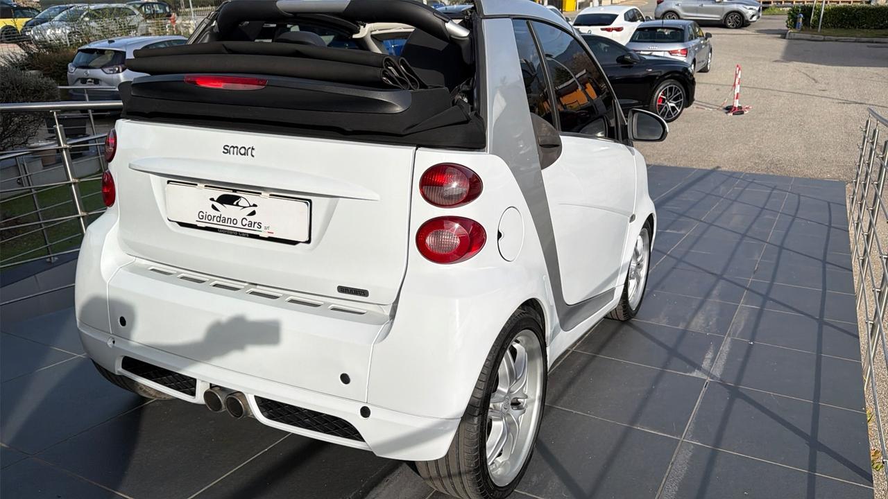 Smart ForTwo 1000 72 kW cabrio BRABUS 102cv