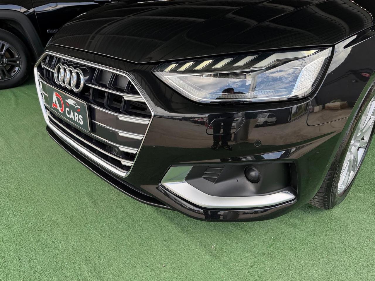 Audi A4 Avant 30 TDI/136 CV S tronic Business Advanced