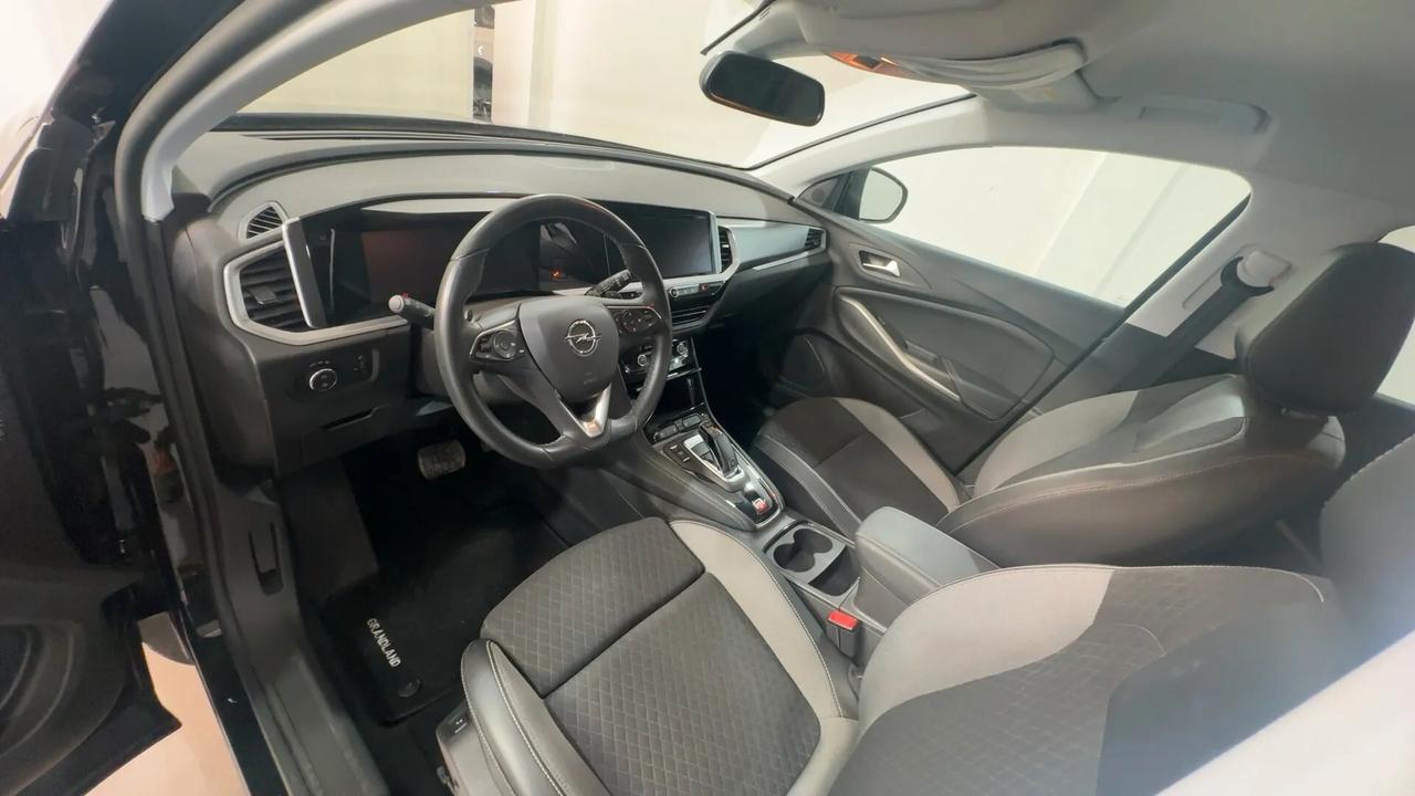 Opel Grandland 1.5 diesel Ecotec aut. Business Elegance