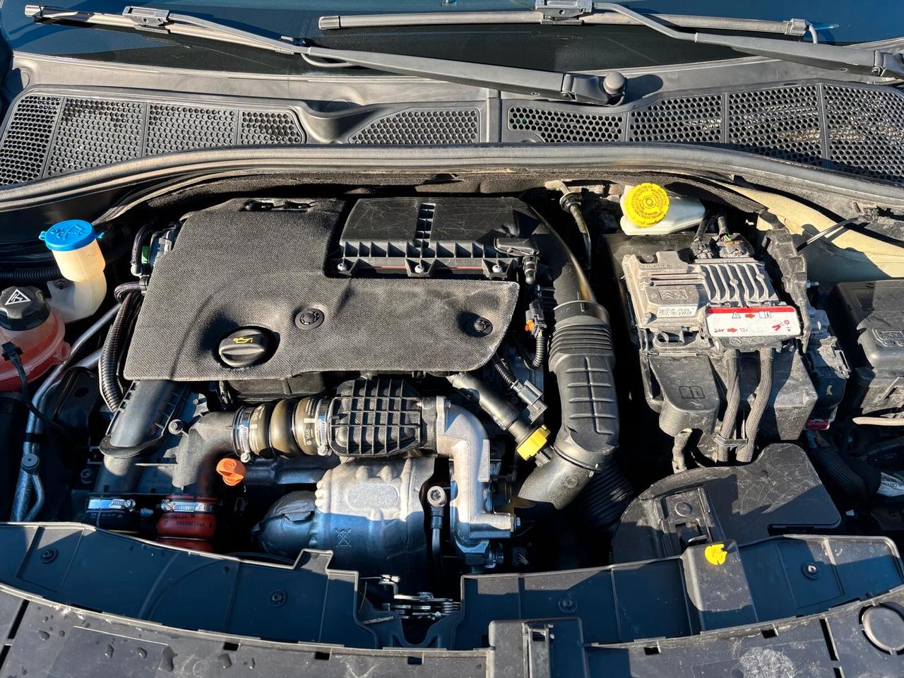 Citroen C4 Cactus BlueHDi 100 S&S Shine - 2015