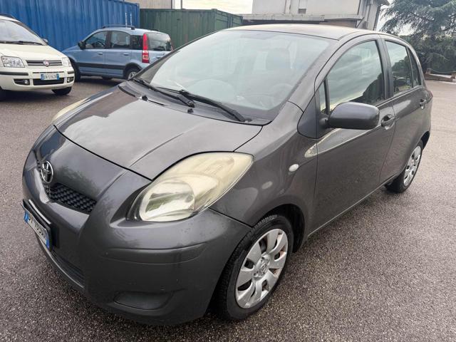 TOYOTA Yaris 1.4 D-4D DPF 5p Sol senza nessun lavoro da fare